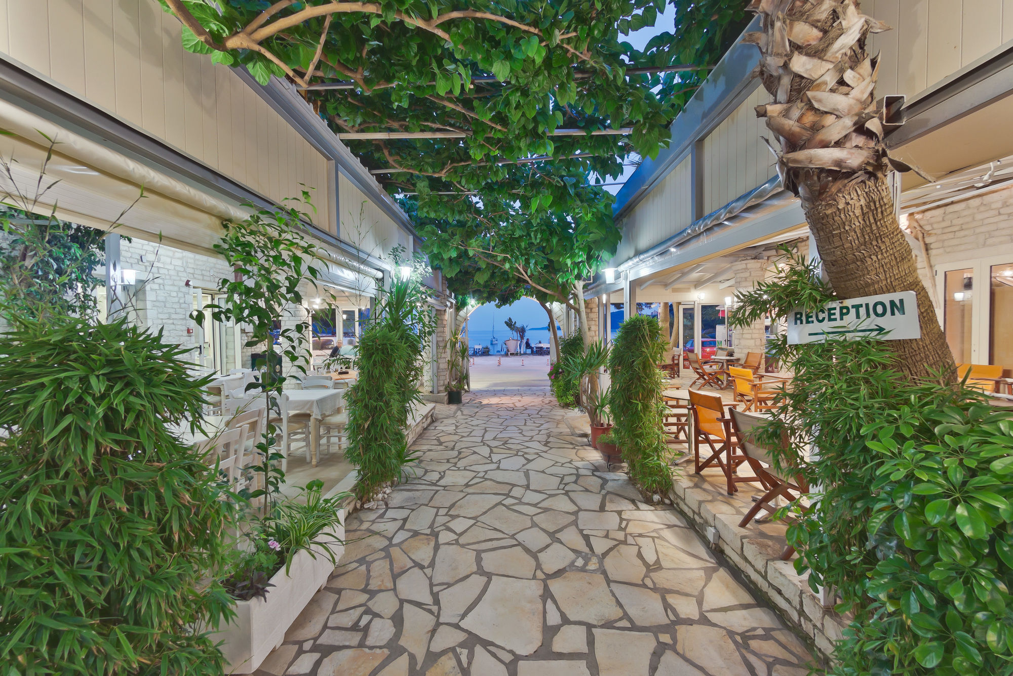 Rouda Bay Beach Hotel Мікрос-Гіалос Екстер'єр фото