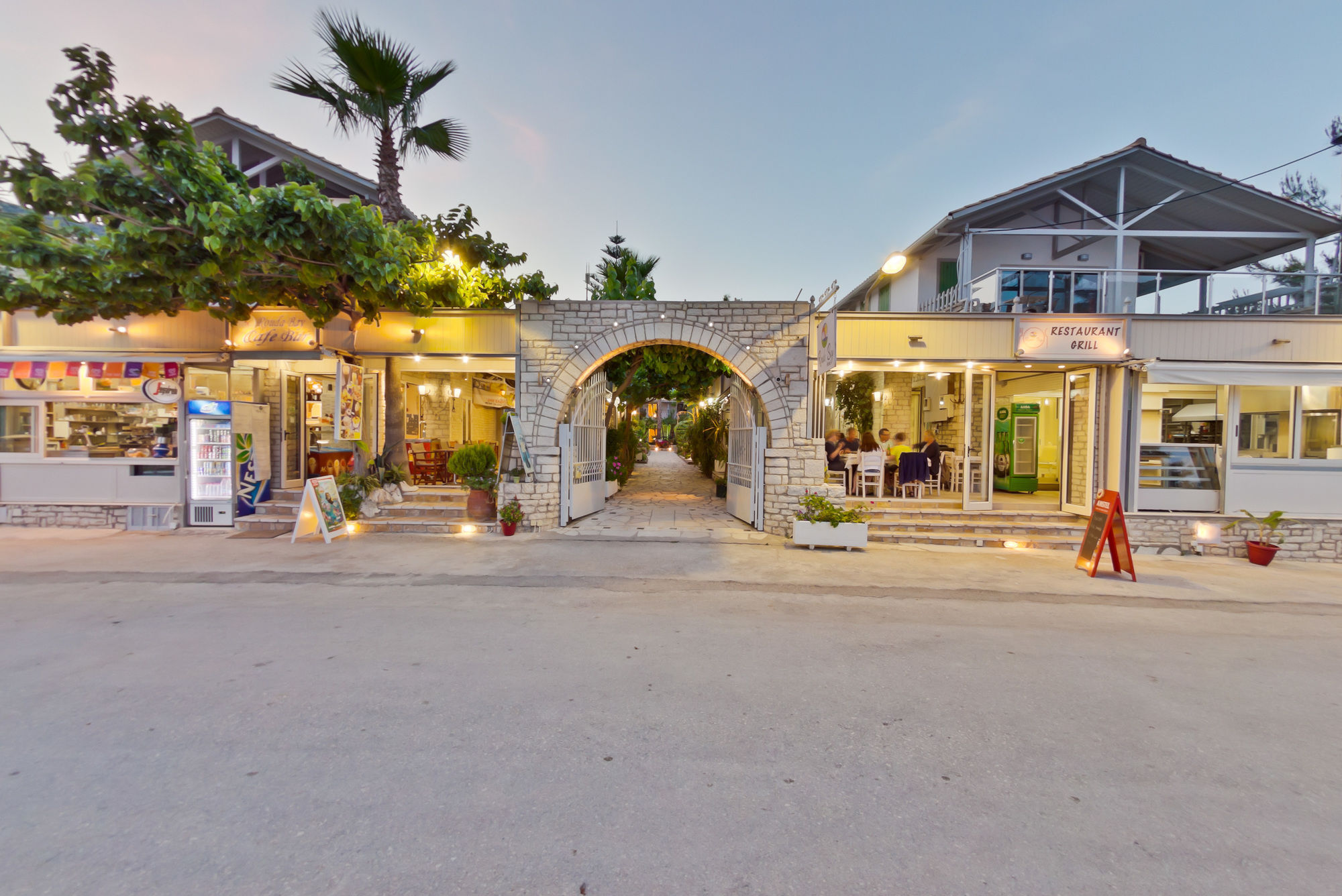 Rouda Bay Beach Hotel Мікрос-Гіалос Екстер'єр фото